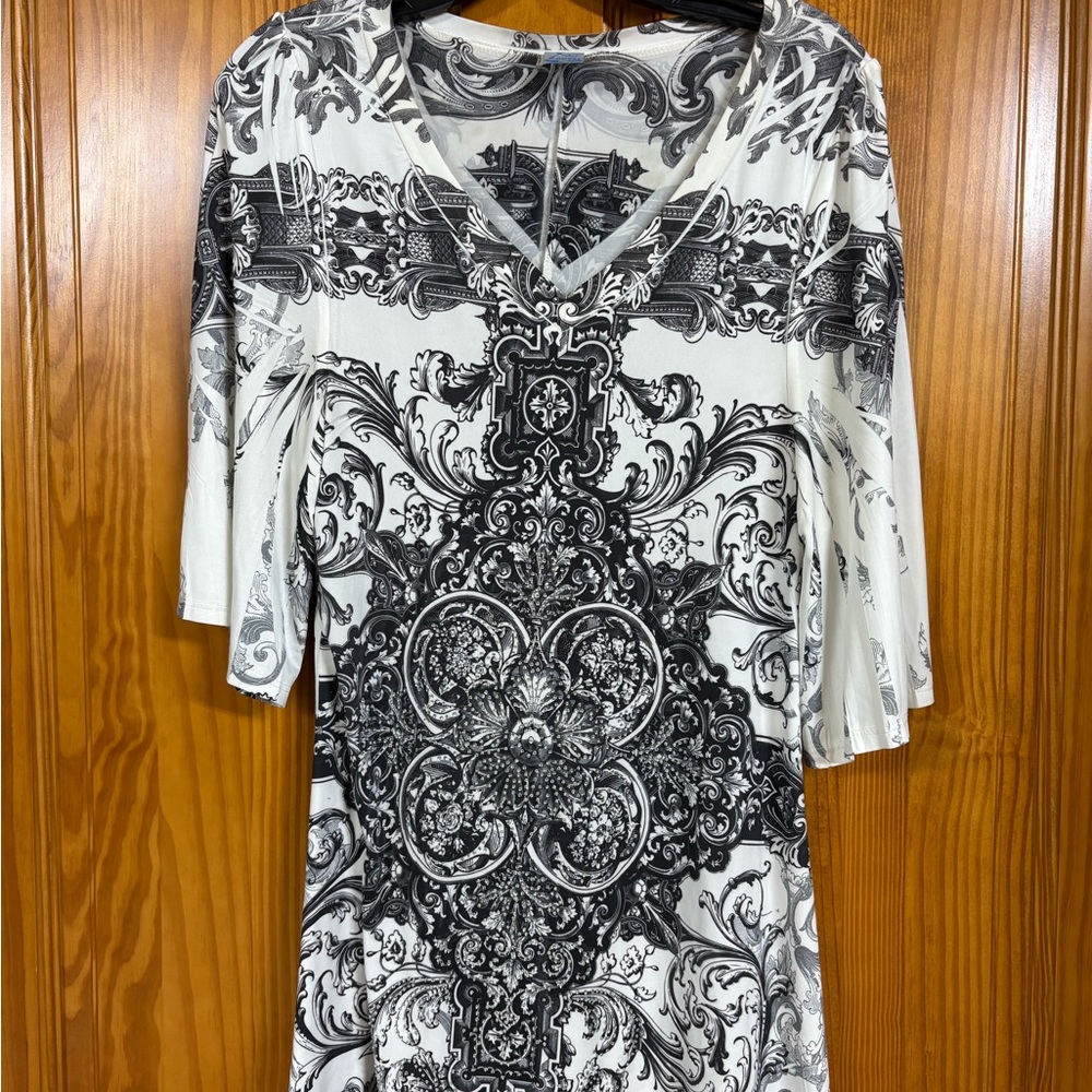 Rouge! Black and White Patterned Dress